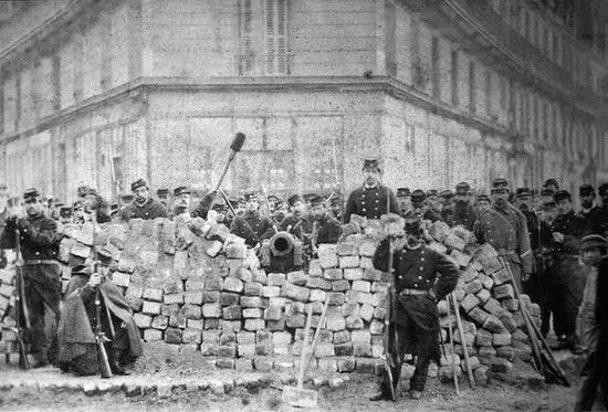 Barricade Voltaire 18711