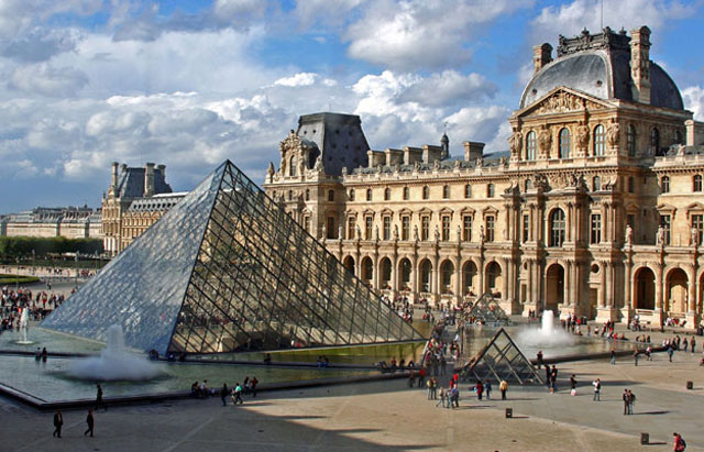 Louvre Museum 2