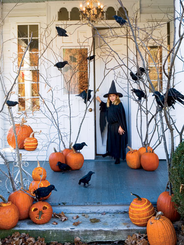 halloween-decorations-pumpkins-ravens-1007-lgn