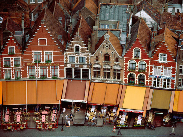 Grote-Market,-Brugge,-Belgi.jpg