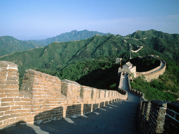 The-Great-Winding-Wall,-Chi.jpg