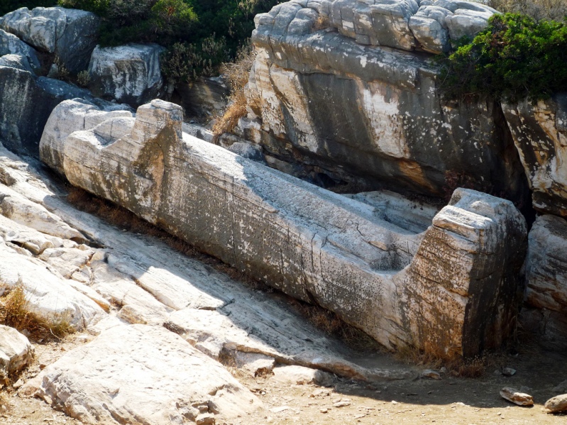 Αρχαϊκή πλαστική 625-570, Κούρος της Νάξου α'